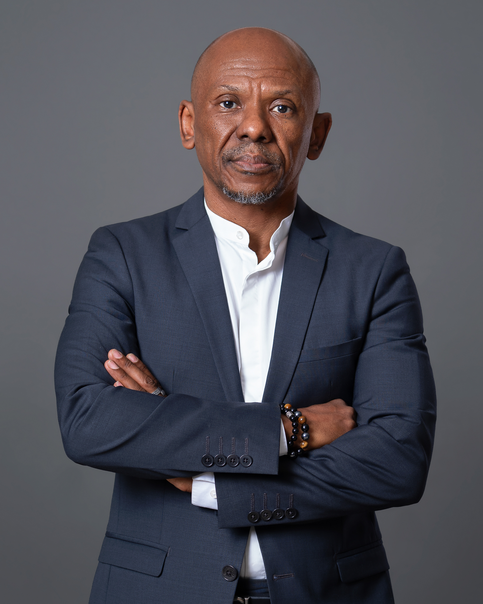 Prof. Mthunzi Mdwaba